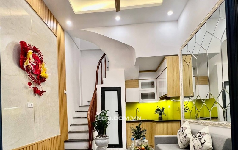 Nhà phố lô góc Bạch Mai 20m² giá 6,85 tỷ - Kinh doanh đỉnh cao!