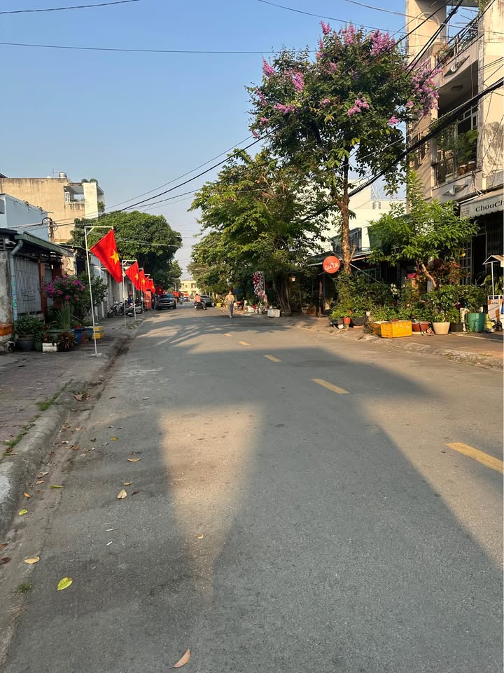 Đất nền Đỗ Xuân Hợp, Tân Bình 92m² giá 10 tỷ - Xây dựng tự do!