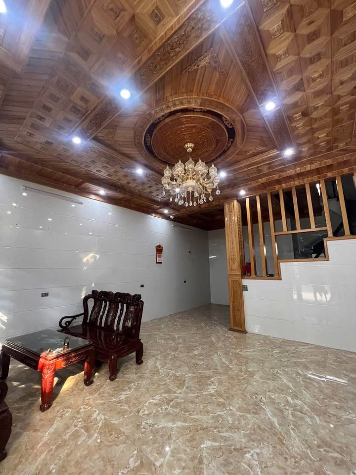 Nhà riêng Quán Bàu, TP Vinh 115.5m² giá 7.95 tỷ - Thiết kế đẹp, ở ngay!