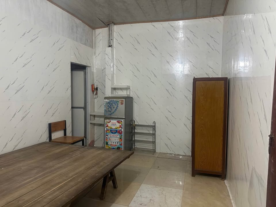 Phòng trọ cho thuê tại Đê Tiền Môn, Phường Bắc Giang giá chỉ 1 triệu/tháng!