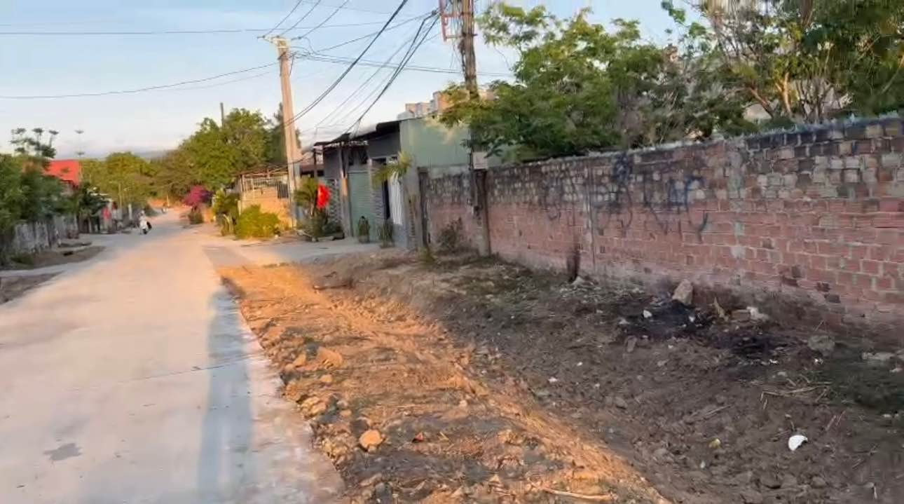 Đất nền đường Trần Văn Ơn, Kon Tum 630m² giá chỉ 2 tỷ - Cần chuyển nhượng gấp!