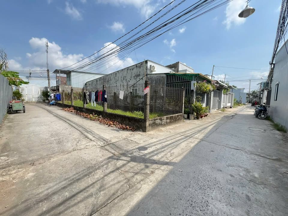 Đất nền góc 2 mặt tiền đường Nguyễn Thị Tạo, 100m² giá 1.15 tỷ - Cơ hội đầu tư hiếm có!