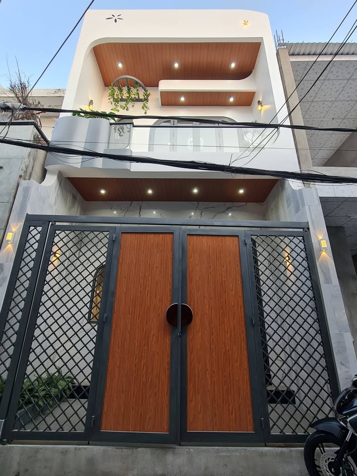 Nhà đẹp 1 lầu tại Cần Thơ 41m² giá 3.45 tỷ - Thiết kế hiện đại, nội thất đầy đủ!