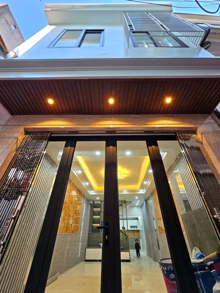 Nhà phố Chợ Đôn - Thiên Lôi 43m² giá 3.568 tỷ - Sẵn sàng ở ngay!