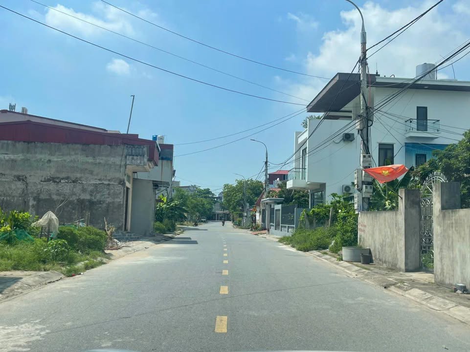 Đất Liên Phương, TP Hưng Yên 100m² giá 5 tỷ - Vị trí đắc địa, thuận tiện sinh hoạt!