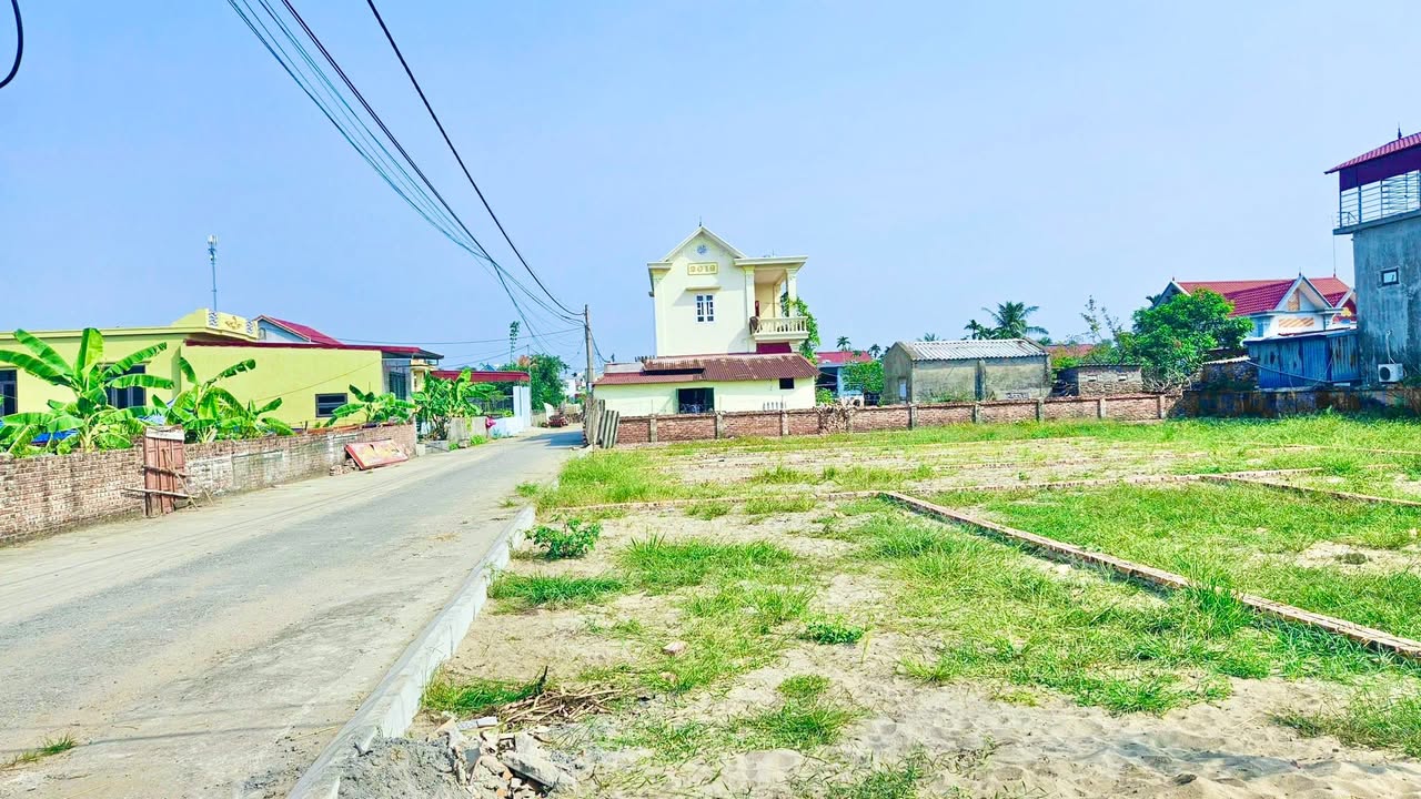 Lô đất trục chính xã An Khánh 65m² giá đầu tư - Kinh doanh thuận lợi!