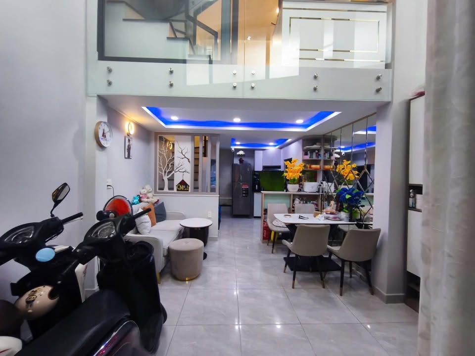 Nhà phố Hẻm ô tô Phan Tây Hồ, Phú Nhuận 43m² giá 6.95 tỷ - Chính chủ bán gấp!