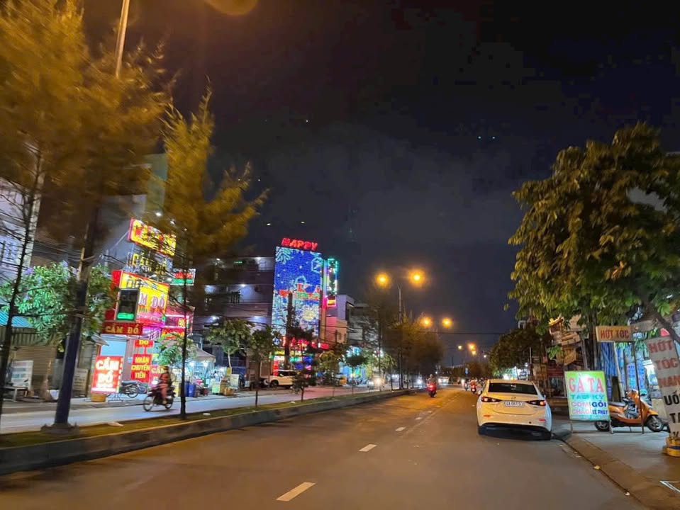 Nhà mặt tiền kinh doanh Đường 18 (M1), Bình Tân, 88m² - Đoạn đẹp sầm uất!