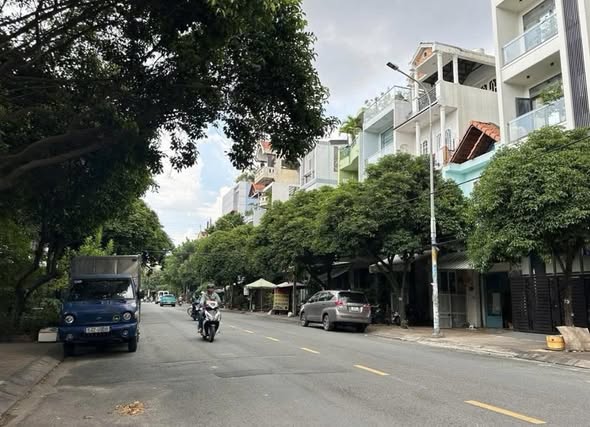 Nhà mặt tiền Lê Cao Lãng, Tân Phú 73m² giá 9 tỷ - Đầu tư sinh lời ngay!