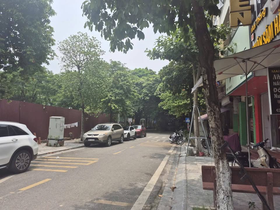 Nhà mặt tiền phố Trần Quốc Tuấn, Vĩnh Yên 53.5m² giá 9 tỷ - Đầu tư sinh lời hấp dẫn!