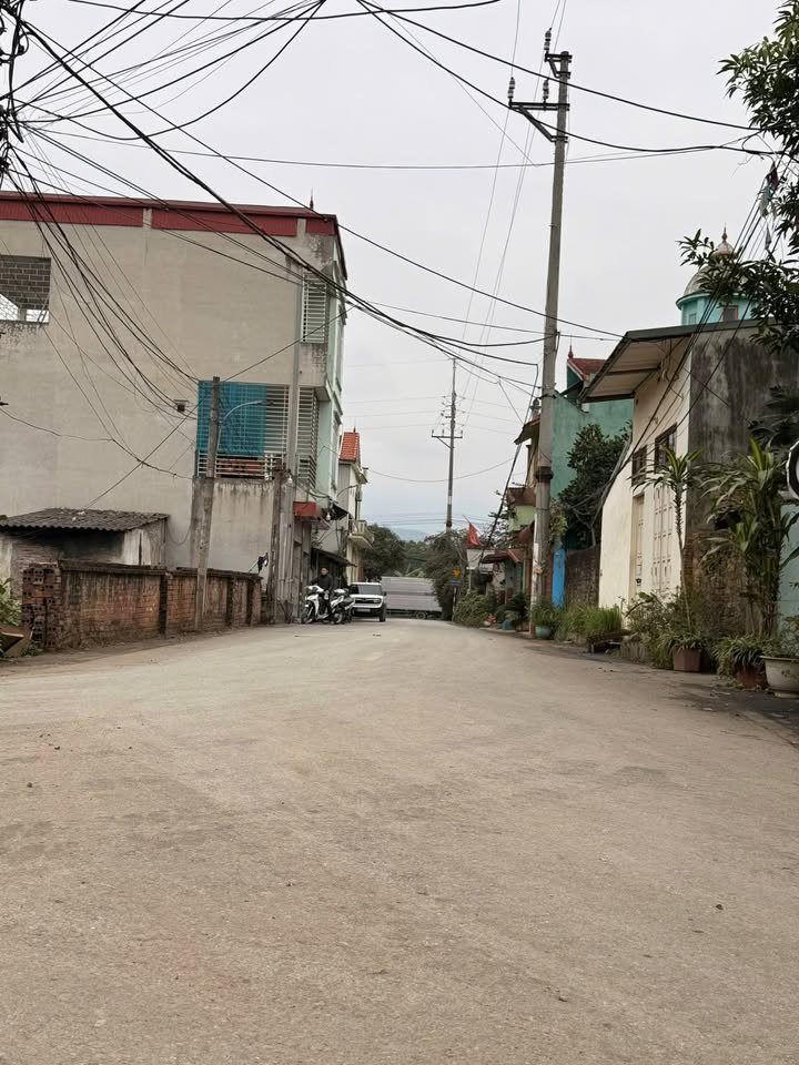 Đất nền Phú Cát 100m² giá thỏa thuận - Sổ đỏ chính chủ, đầu tư sinh lời!