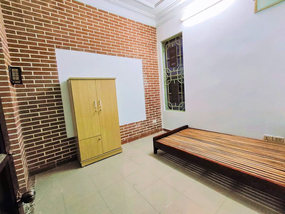 Phòng trọ cho thuê tại 53 Tăng Thiết Giáp, Cổ Nhuế 18m² giá 2.5 triệu - Vào ở luôn!