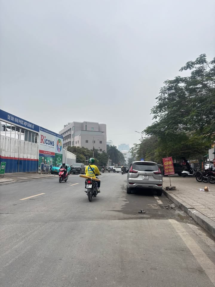 Nhà bán trung tâm Ba Đình 35m² giá 12 tỷ - Vị trí cực đẹp gần Vin Gallery