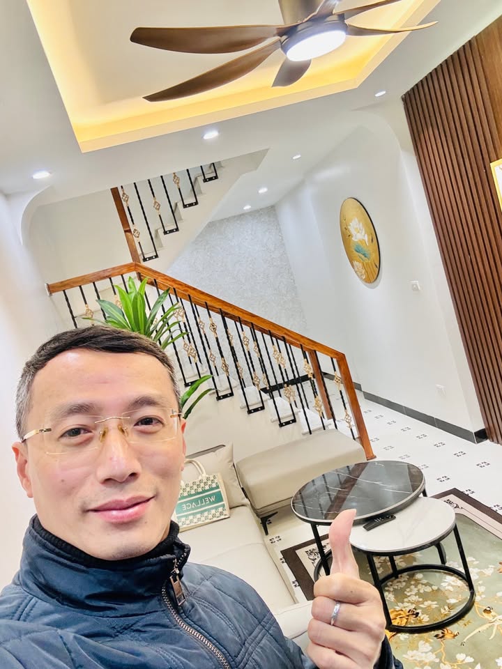 Nhà phố Minh Khai - Trương Định 30m² giá 7 tỷ - Tiện ích đầy đủ, giao dịch ngay!