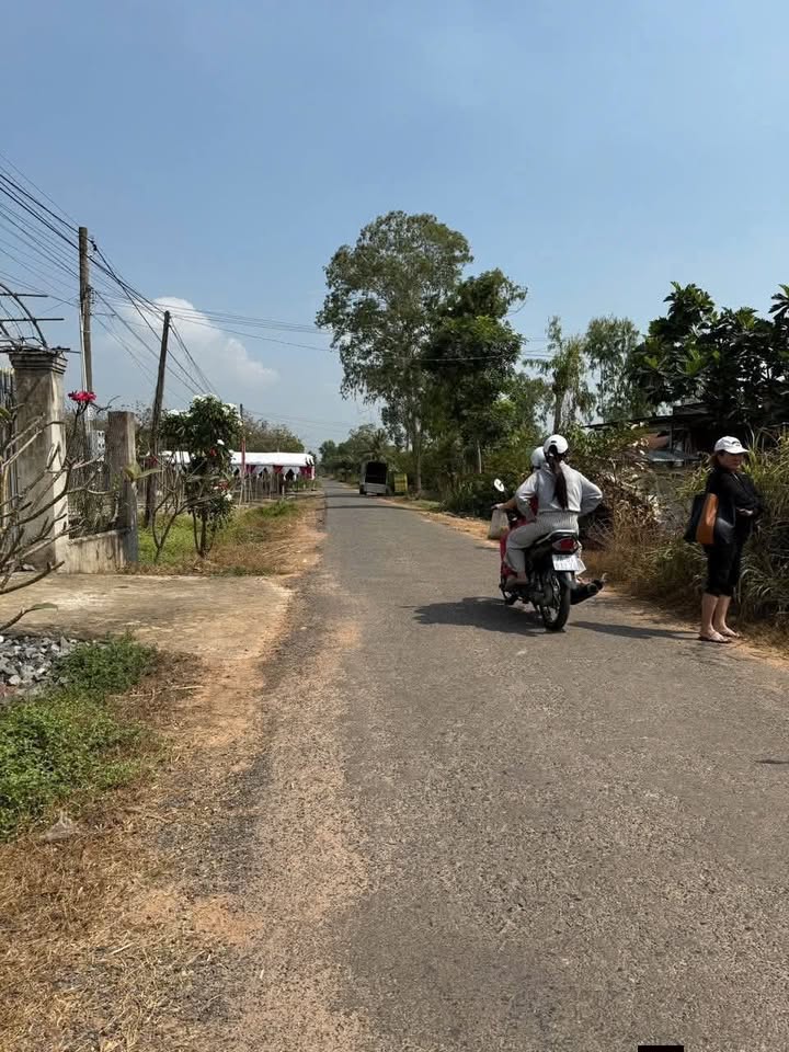 Đất nền mặt tiền đường nhựa xã Ninh Điền 270m² giá chỉ 200 triệu - Cơ hội đầu tư tuyệt vời!