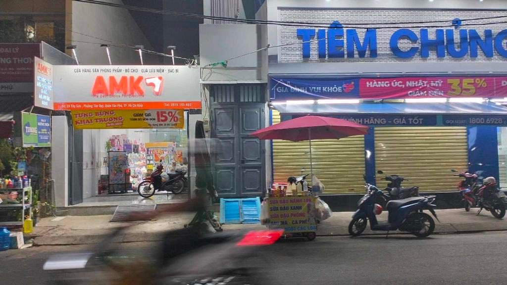 Nhà mặt tiền Tây Sơn, Tân Phú 69m² giá 10 tỷ - Kinh doanh sầm uất!