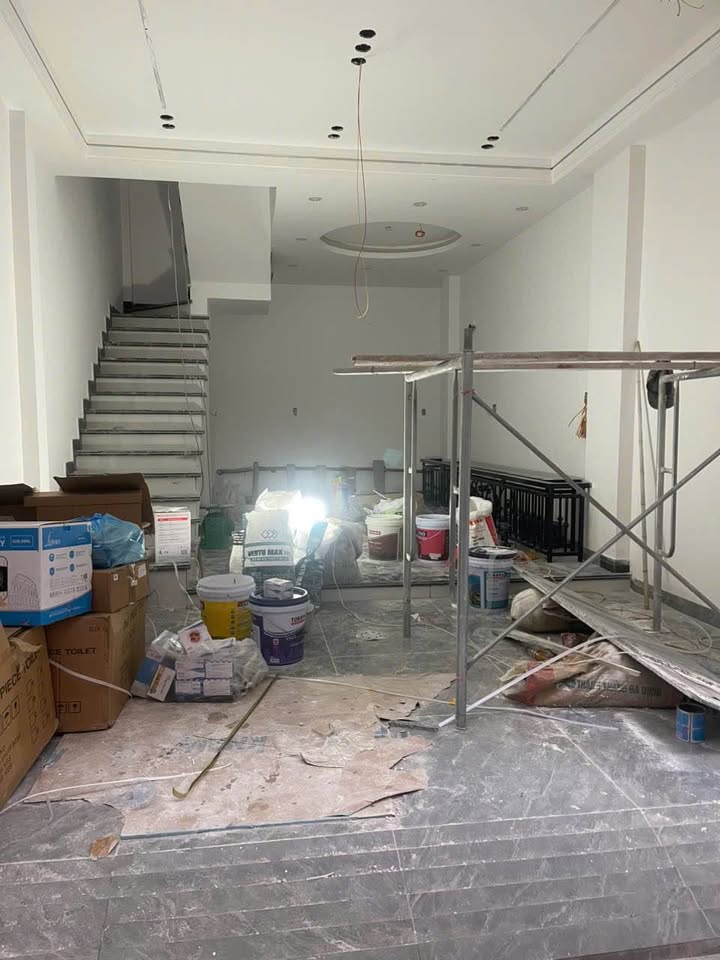 Nhà 4 tầng mới xây tại Nguyễn Tường Loan, 40m² giá 4.25 tỷ - Ngõ ô tô vào tận nhà!