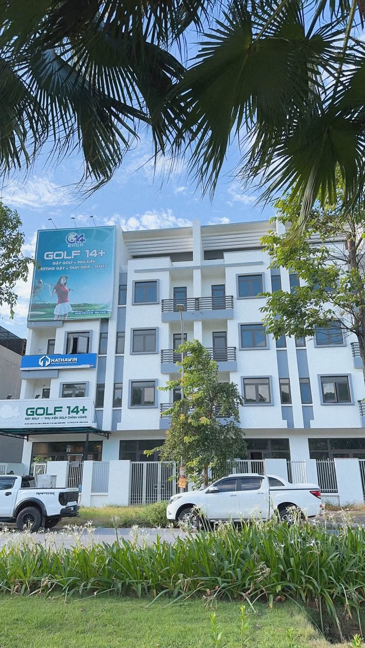 Nhà FrontHouse Nam Ga Bãi Cháy 110m² giá 7.15 tỷ - Dòng tiền ổn định từ cho thuê!