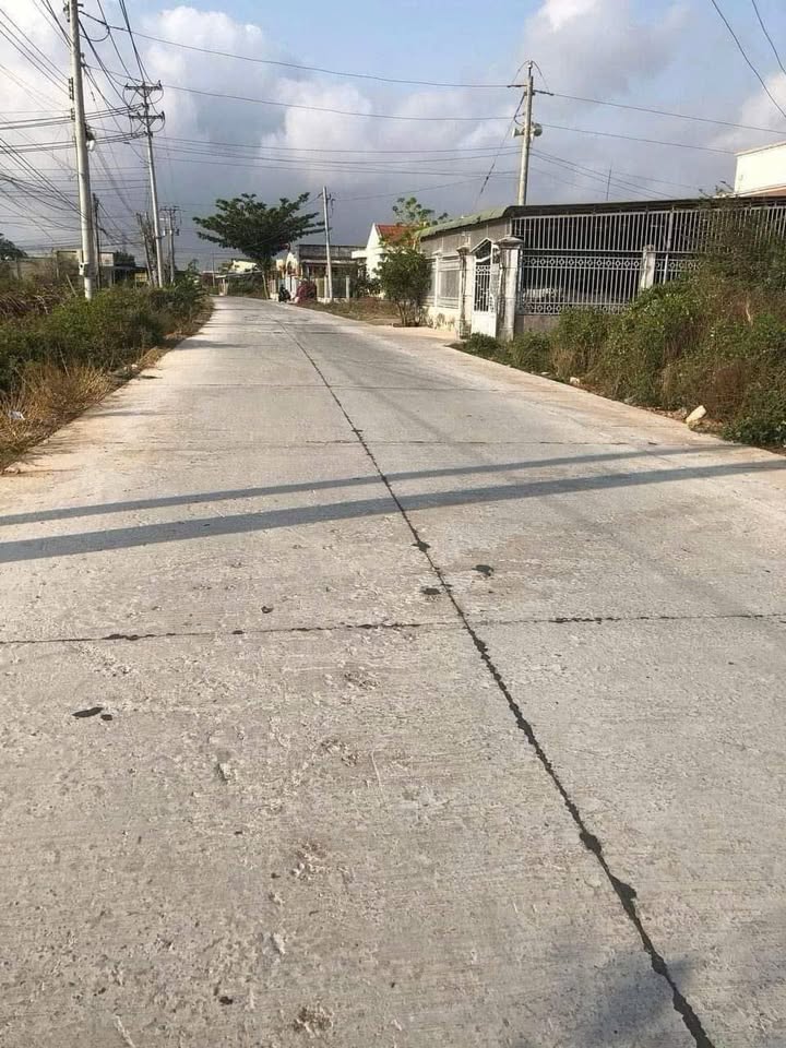 Đất thổ cư 300m² xã Hàm Liêm, giá 1.8 tỷ - Cơ hội đầu tư hấp dẫn!