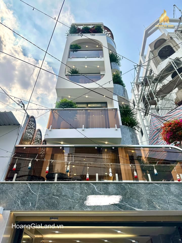 Nhà góc 2 mặt tiền Phạm Văn Chiêu 68m² giá 14.5 tỷ - Sẵn sàng vào ở ngay!