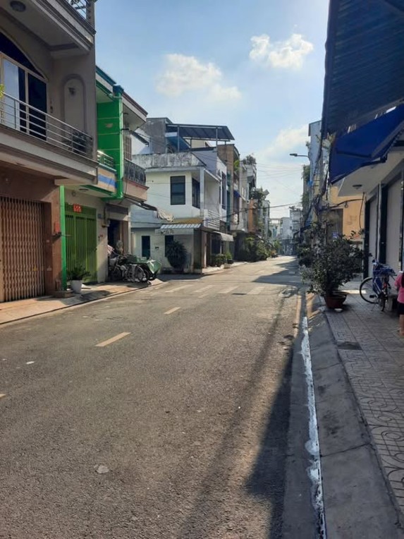 Nhà phố Tô Hiệu, Tân Phú 51m² giá 5.99 tỷ - Đầu tư sinh lời ngay!