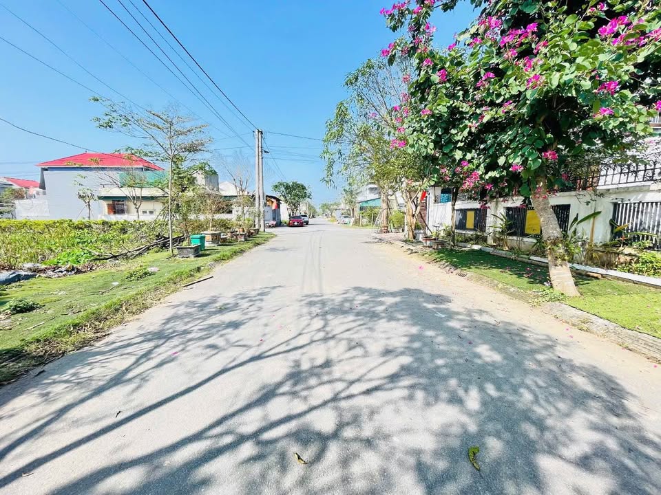 Đất nền Thạch Hà 144m² giá 3 tỷ - Đường 12m thông thoáng, biệt thự hiện đại!