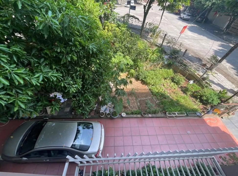 Nhà 3 tầng phố Lê Văn Thiêm, Bắc Cường, 143m² giá 7 tỷ - Vị trí đắc địa, 3 mặt thoáng!