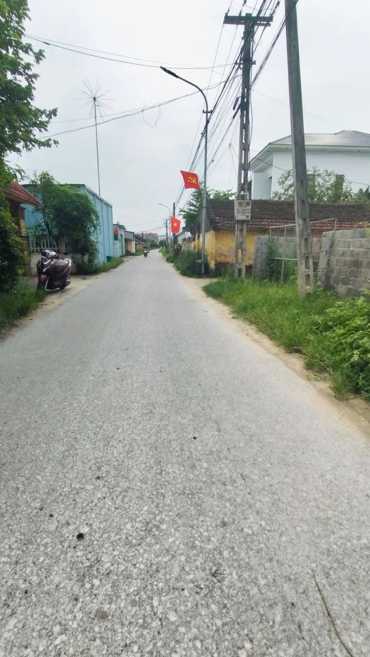 Đất nền thôn Hoằng Lọc, thị trấn Bút Sơn 176m² giá 1.6 tỷ - Cơ hội đầu tư hấp dẫn!