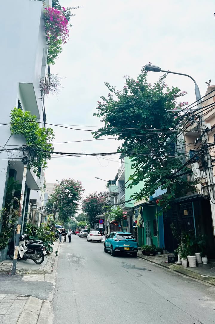 Đất nền đường Lương Thế Vinh, Đà Nẵng, 78,3m² giá 8,9 tỷ - Cách biển Mỹ Khê chỉ 1km!