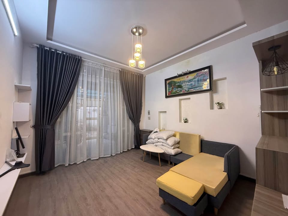 Nhà hẻm Đào Duy Từ Đà Lạt 70m² giá 2.3 tỷ - Pháp lý rõ ràng, sẵn ở ngay!