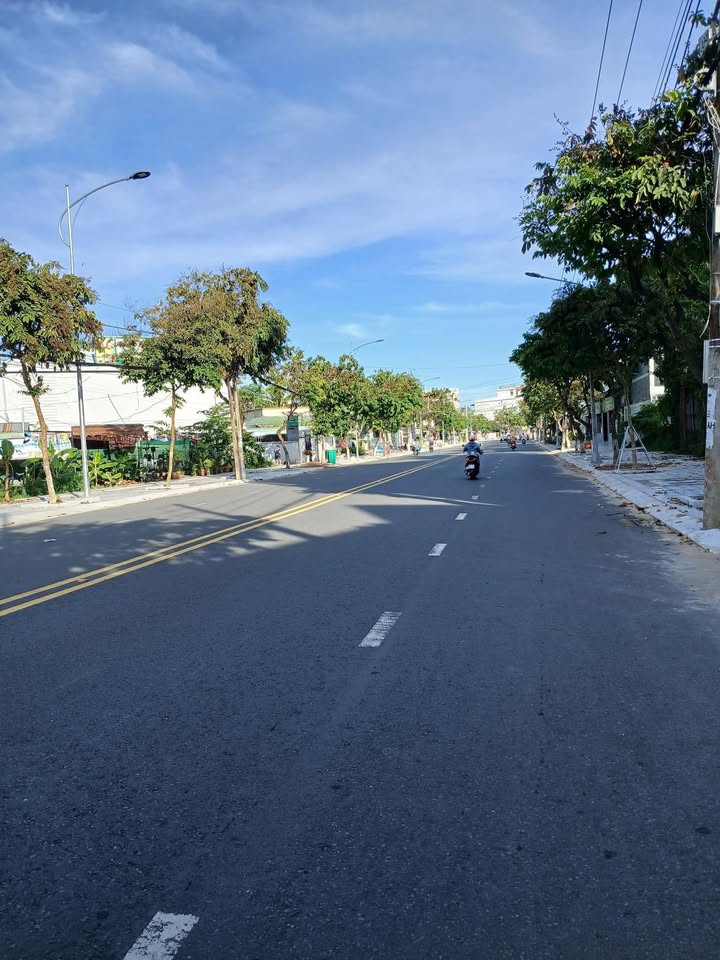 Đất nền mặt tiền Nguyễn Tất Thành, Sa Đéc 144m² giá 4 tỷ - Đầu tư lý tưởng!