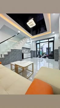 Nhà hẻm 98 đường Phạm Ngũ Lão, Quận Ninh Kiều - 43m² - Nhà đẹp, dọn vào ở ngay!