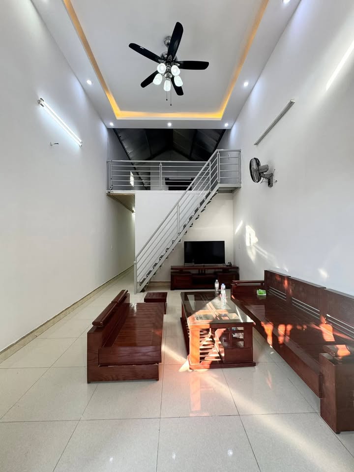 Nhà gác lửng Ngõ 6 Mỹ Sơn 80m² giá 1 tỷ - Đầu tư sinh lời cao!