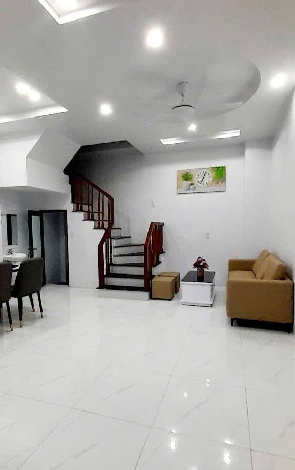 Nhà 3 tầng chính chủ tại Phường Kỳ Bá, Thái Bình 30m² - Giá 1.7 tỷ, cần bán gấp!