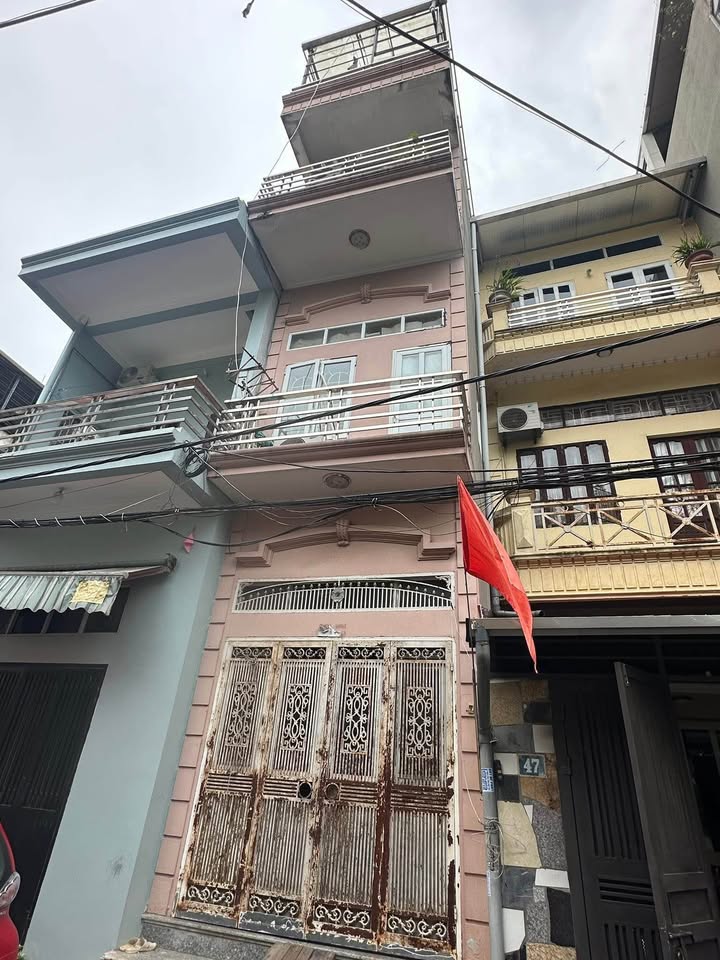 Nhà 3 tầng Thụy Phương 45m² giá 6 tỷ - Vị trí đẹp, thuận tiện giao thông!