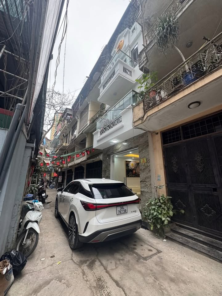 Nhà mặt phố Nguyễn Chí Thanh 45m² giá thỏa thuận - Kinh doanh sầm uất!