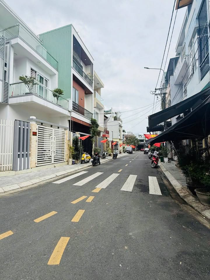 Nhà mặt tiền đường 5m5 Thanh Khê 60m² giá 4 tỷ - Cơ hội đầu tư tuyệt vời!