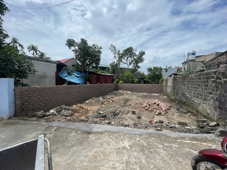 Đất nền mặt tiền 8m tại Phường Phương Đông, 110m² chỉ 900 triệu - Cơ hội đầu tư hấp dẫn!