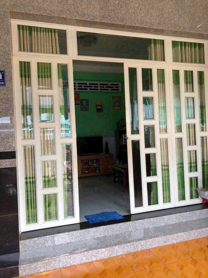 Nhà 1 trệt 1 lầu đường Nguyễn Chích, 85m² giá 2 tỷ - Cơ hội đầu tư tuyệt vời!