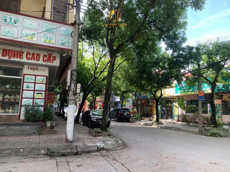 Nhà 2 tầng Phạm Văn Nghị, Đông Thành, 64.9m² giá 5 tỷ - Kinh doanh nhỏ lý tưởng!