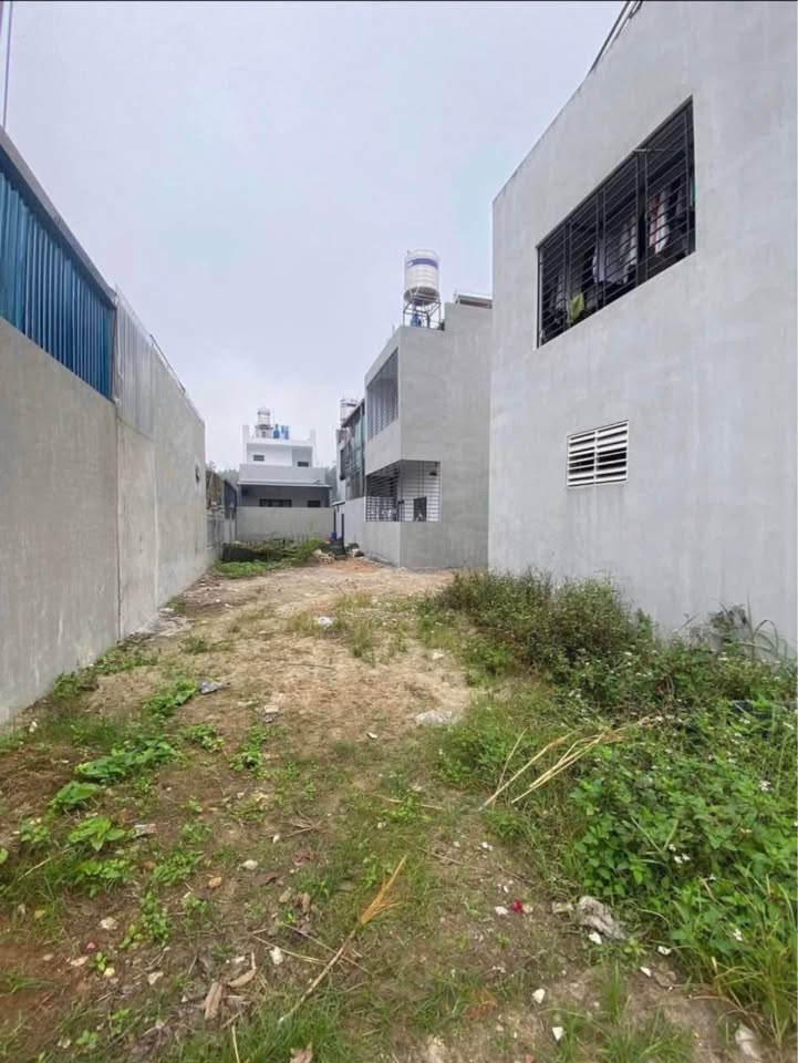 Đất thổ cư Sân bóng Trung Hậu cũ, Đường Lê Lai, 135m² - Cơ hội vàng đầu tư!