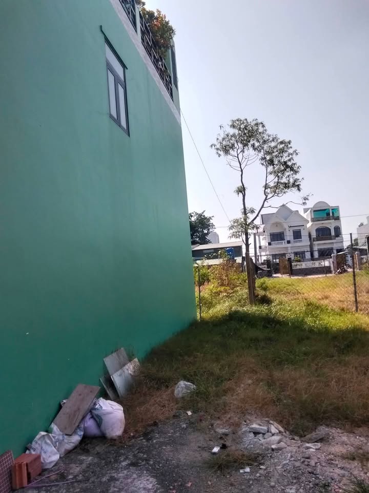 Đất nền 44m² tại Bình Chánh - Sổ hồng riêng, giá chỉ 590 triệu!