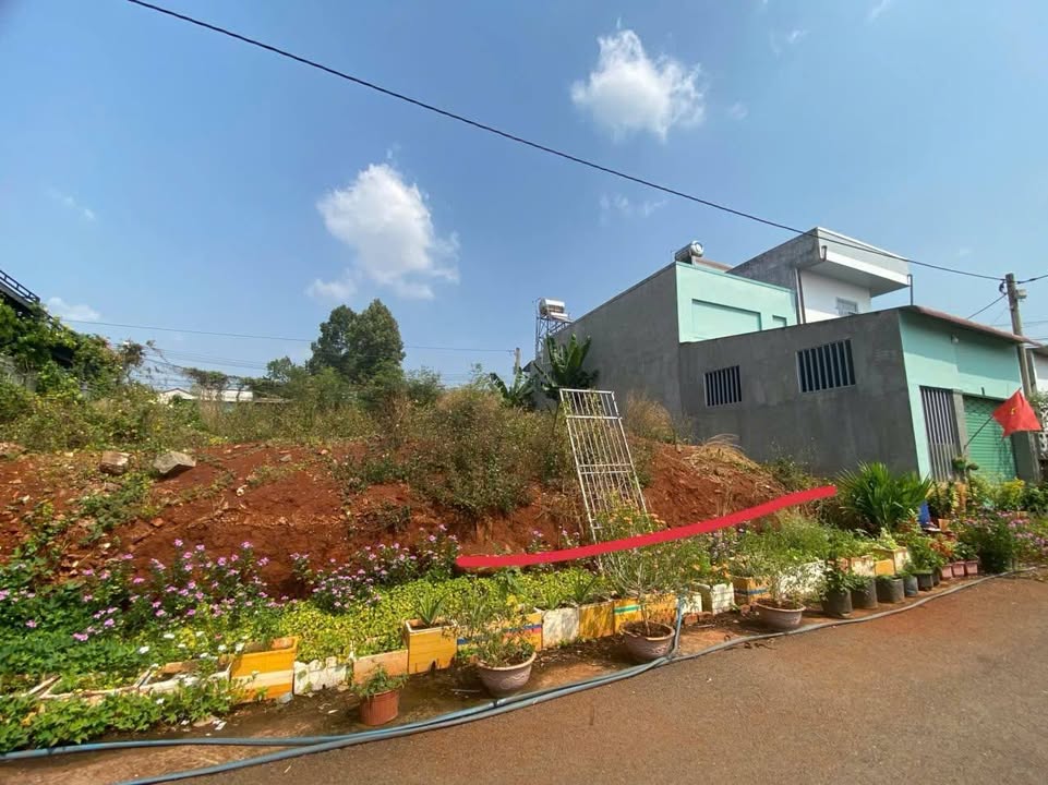 Đất thổ cư Huyện Lộc Ninh 96m² giá 830 triệu - Gần cà phê Phúc An