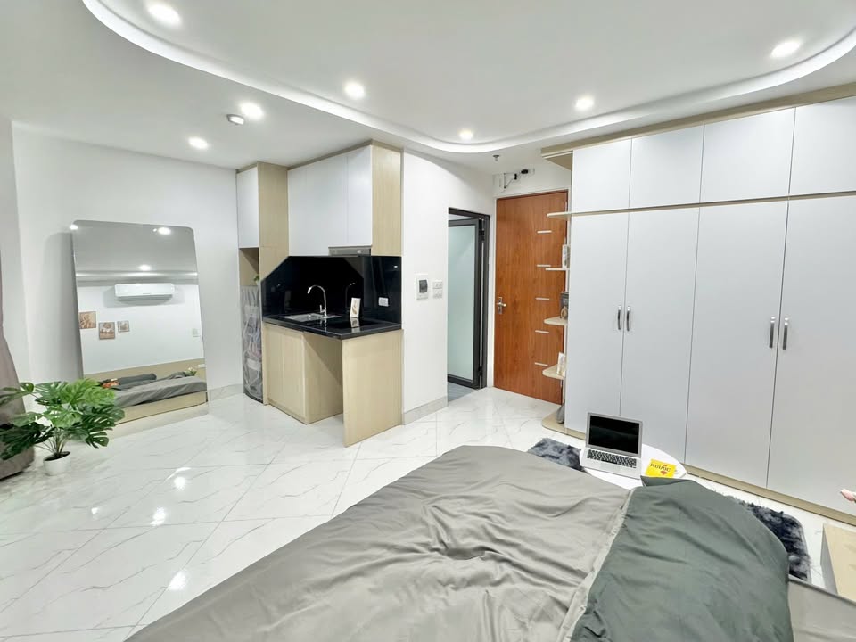 Căn hộ CCMN Nguyễn Khánh Toàn 63m² giá 18.9 tỷ - Đầu tư sinh lời ổn định!