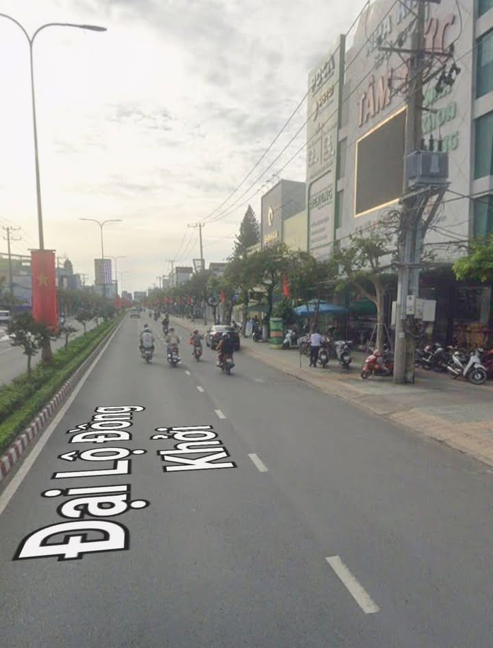 Nhà mặt tiền Đại lộ Đồng Khởi, Bến Tre 150m² giá 21 tỷ - Đầu tư sinh lời ngay!