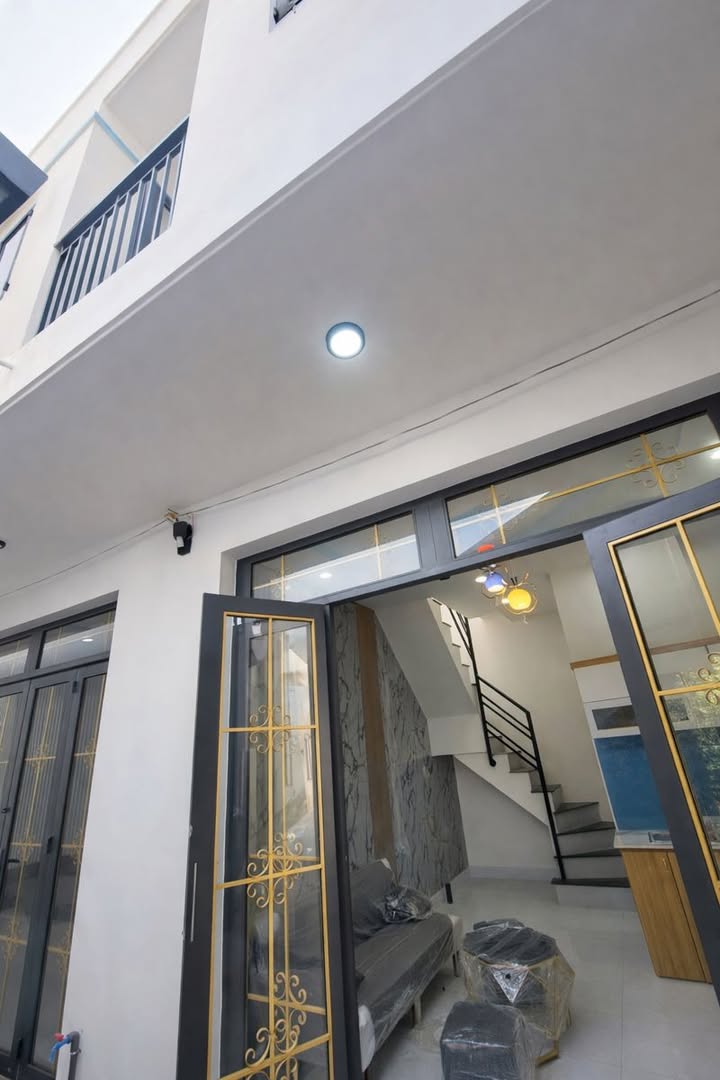 Bán Nhà 1 Trệt 1 Lầu Quốc Lộ 50, 22m² - Sổ Hồng Chính Chủ!