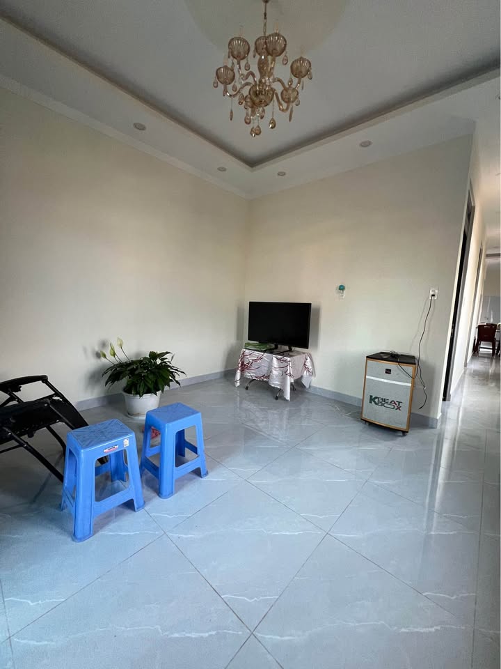 Nhà mới xây tại Phường 6, Đà Lạt 100m² giá 1.7 tỷ - Sẵn sàng vào ở ngay!