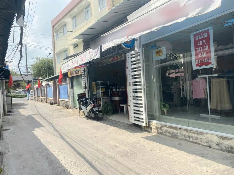 Nhà mặt tiền đường 30/4, Quận Ninh Kiều, 190m² - Tiện kinh doanh, giá tốt!