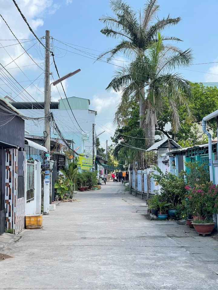 Dãy nhà trọ 2 mặt tiền Hẻm Nguyễn Bỉnh Khiêm, Rạch Giá 167m² giá 1.85 tỷ - Đầu tư sinh lời ngay!