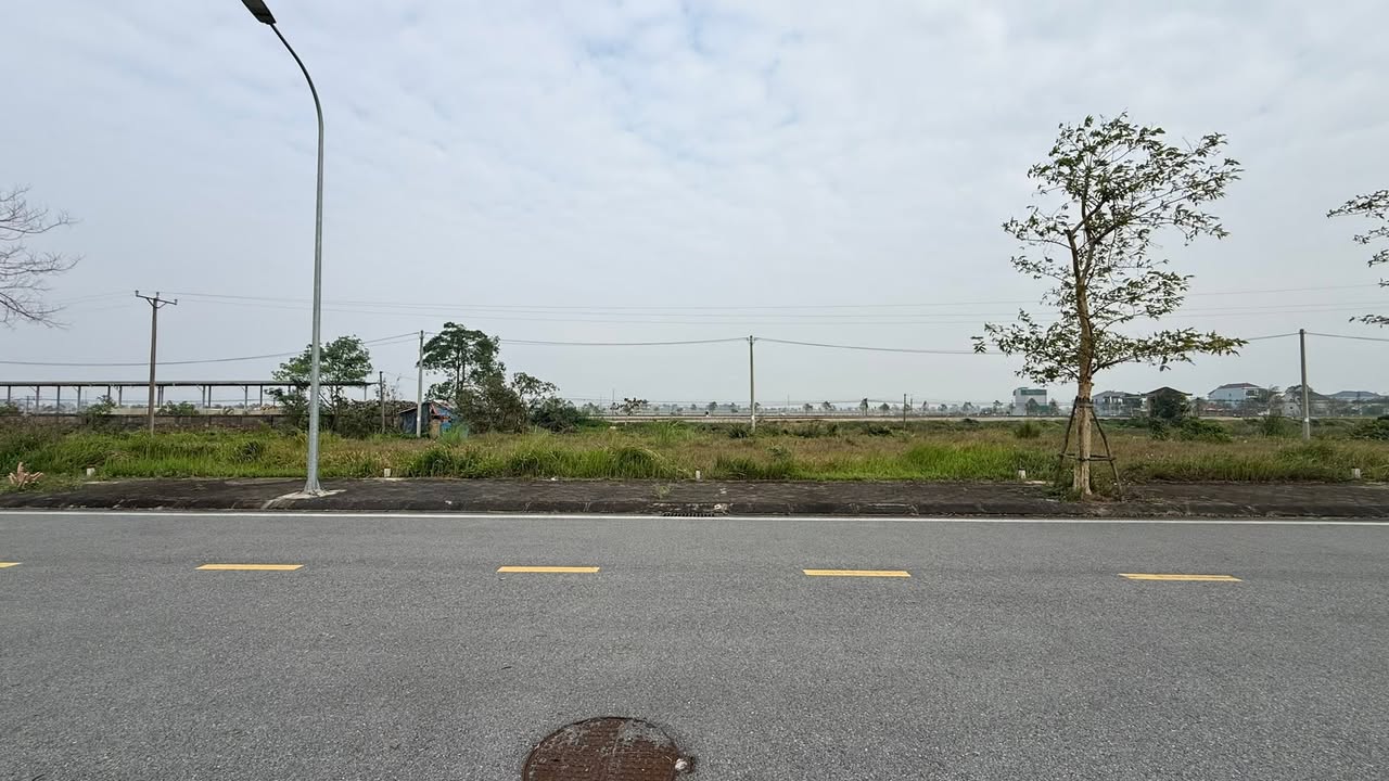 Nhà liền kề TNR Đức Thọ 123m² giá chỉ 2 tỷ - Cơ hội đầu tư vàng!